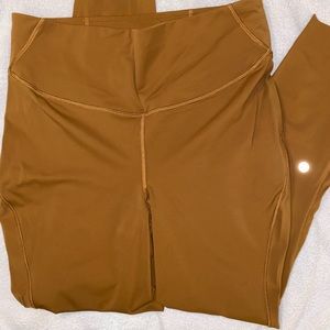 Lululemon Base Pace size 12